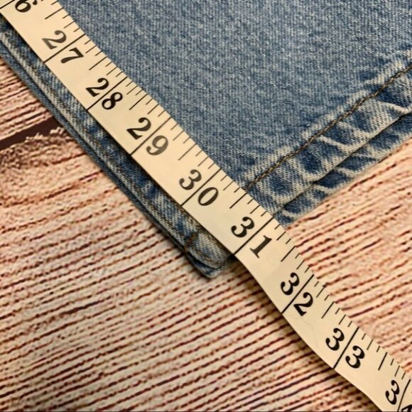 Vintage Liz Claiborne Mom Jeans high rise straight leg jeans Size 8 Light wash - Picture 9 of 9